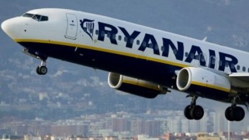 Ryanair se aşteaptă la o uşoară creştere a preţurilor la biletele de avion în această vară