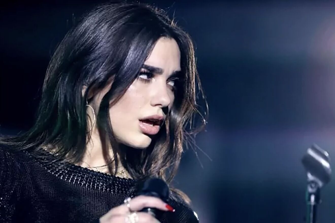 Dua Lipa si-a lansat noul sigle, ''Houdini''