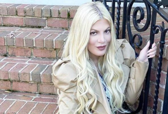 Actriţa Tori Spelling, cunoscută din serialul ''Beverly Hills, 90210'', a fost spitalizată