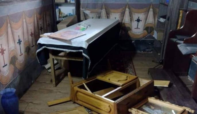 Două biserici au fost sparte de hoţi pentru banii din cutia milei