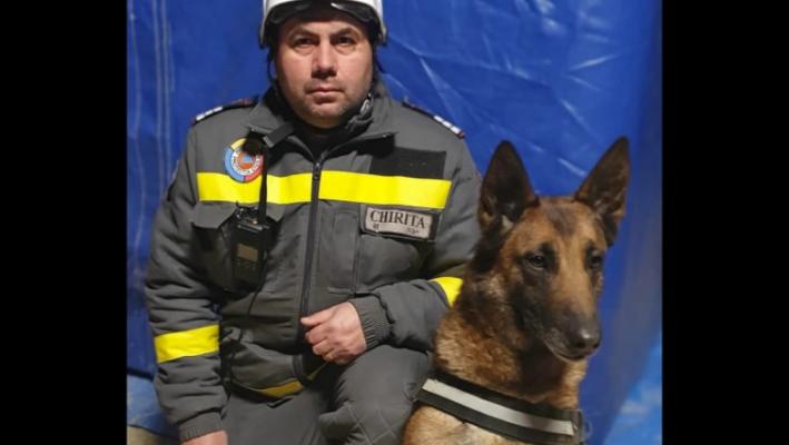 Povestea lui Speedy, câinele care salvează vieţi de sub dărâmăturile din Turcia