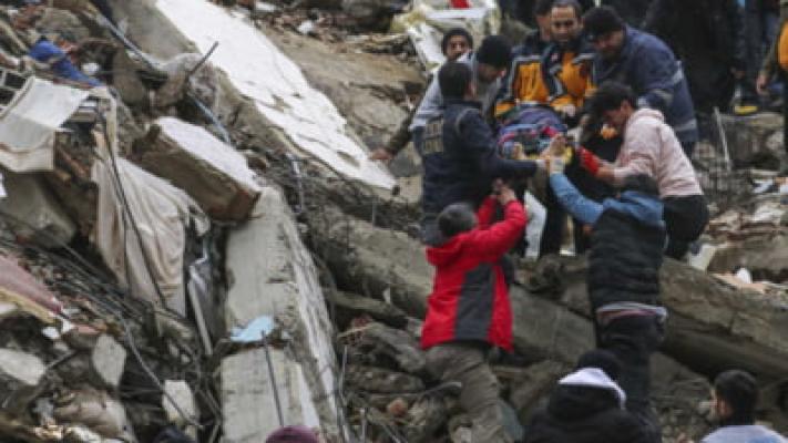Peste 7 milioane de copii, afectaţi de cutremurele devastatoare din Turcia şi Siria 