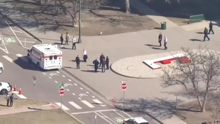 Atac armat în SUA: un elev a împușcat doi angajați ai liceului unde învăța
