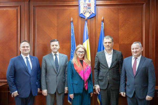 Ambasadorul Estoniei în România s-a întâlnit cu vicepreședintele Consiliului Județean, Stelian Gima
