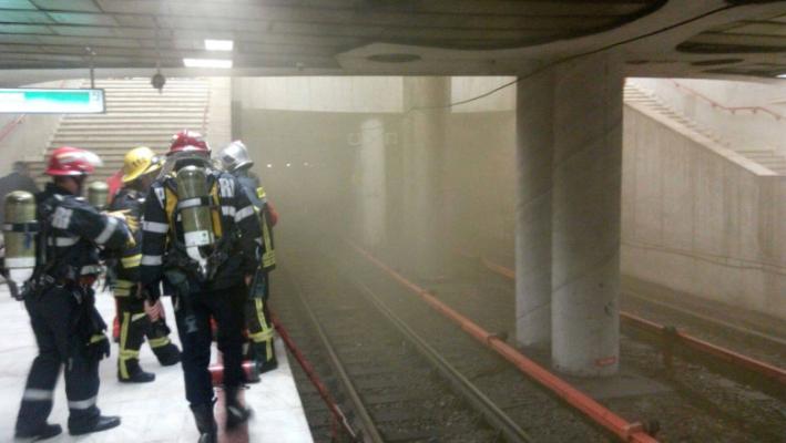 Incendiu la metrou: călătorii au fost evacuați din stația Costin Georgian 
