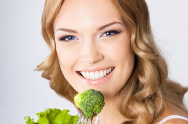 Broccoli este dușmanul de moarte al bacteriilor care îmbolnăvesc stomacul