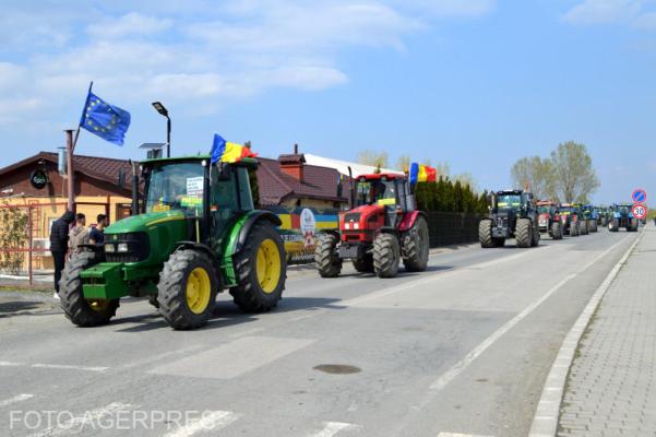 Acţiunile de protest ale producătorilor agricoli, amânate, pentru a nu fi speculate politic