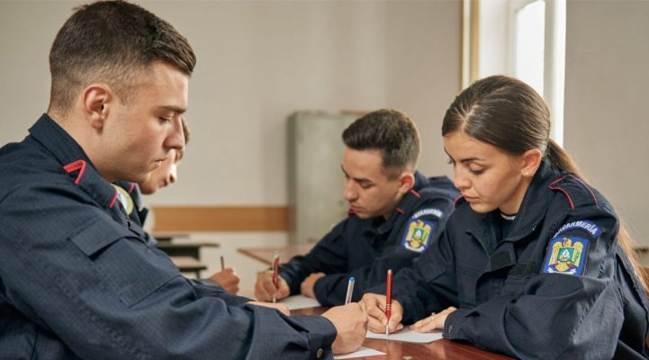 Jandarmeria recrutează candidați pentru instituţiile de învăţământ postliceal