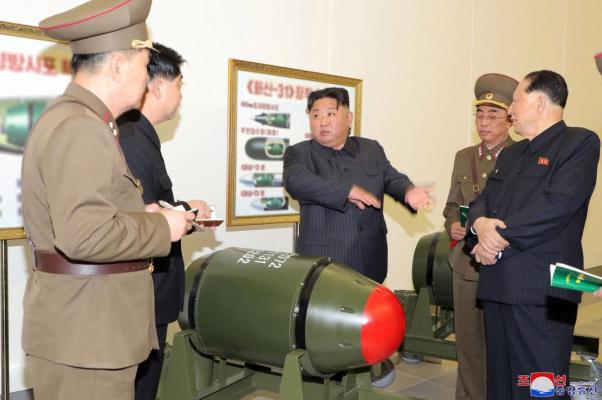 Kim Jong Un: Phenianul va riposta cu arma nucleară dacă va fi atacat 