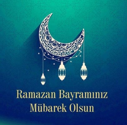 Credincioșii musulmani sărbătoresc prima zi de Ramazan Bayram