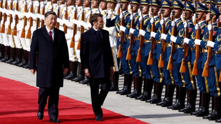 Declaraţie comună Macron-Xi, cu îndemnul ''restabilirii păcii în Ucraina''
