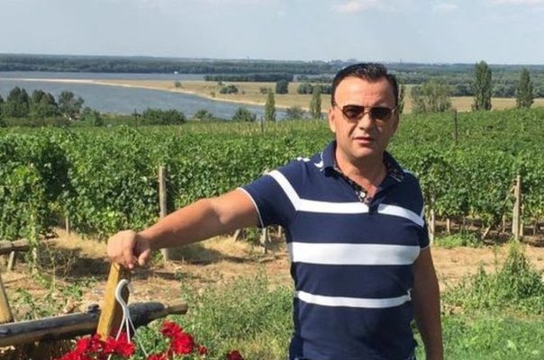 Finul lui Gigi Becali, acuzat că impune tarife prea mari la trecerea Dunării cu bacul 
