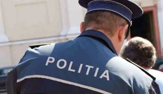 Salvat de polițiști în ultima clipă, după ce s-a spânzurat că nu a fost lăsat să-și vadă copiii