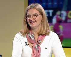 Elisabeta Lipă, chemată în Parlament să dea explicaţii, după scandalul cu primele la FR de Canotaj