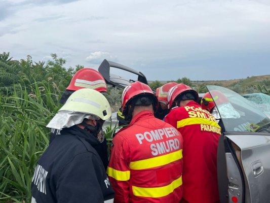 Mai multe persoane implicate într-un accident rutier în județul Tulcea. Video