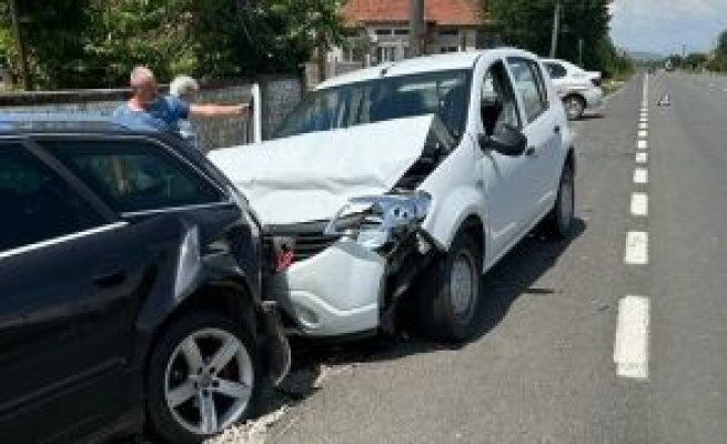 Accident mortal provocat de un șofer de 81 de ani - Trei mașini au fost implicate