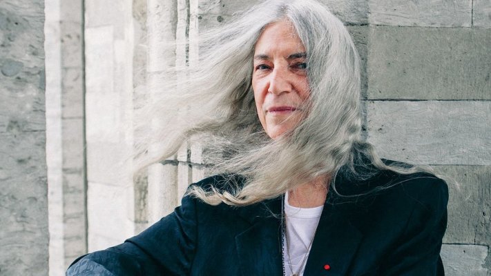 Patti Smith, o legendă a muzicii punk, le-a cerut tinerilor să acţioneze împotriva schimbărilor climatice