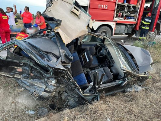 Accident teribil cu 7 victime, la Mihail Kogălniceanu: copil de 5 ani, mort. Video