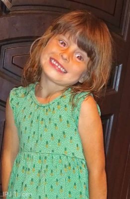 Fetiţă de 4 ani dispărută din curtea casei, la Tulcea, a fost găsită moartă!