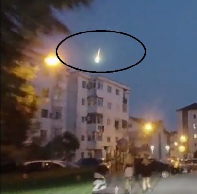 Un meteorit a căzut în România. Salvamontiștii au crezut că este un avion cu probleme tehnice