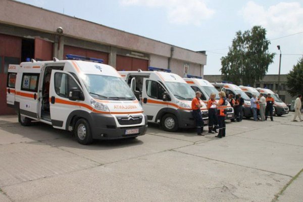 Ambulanțele din Constanța au peste un milion de km la bord și reparația lor costă 30 de mil. de lei