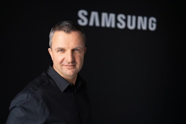 Tiberiu Dobre, Samsung România: Smartphone-urile cu preţuri de peste 600 de euro reprezintă acum 61 de procente din valoarea pieţei locale