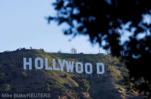 La Hollywood, scenariştii pot relua lucrul, după o grevă care a durat aproape cinci luni 