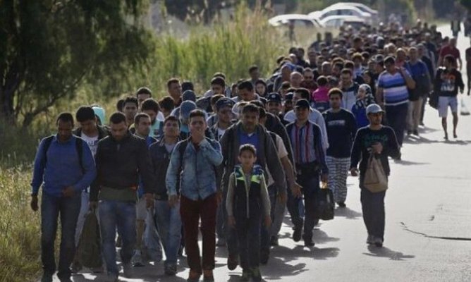 UE: Numărul cererilor de azil în primul semestru al anului, în creştere cu aproape 30%