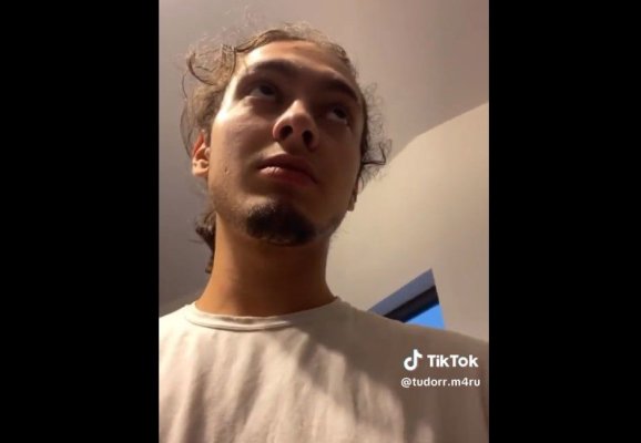 Dealerul lui Vlad Pascu, Tudor Duma, filma pentru TikTok, în timpul descinderilor. Video