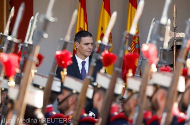 Spania: Premierul spaniol Pedro Sanchez, huiduit la parada militară de Ziua Naţională