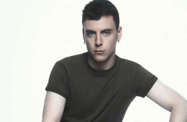 Sean McGirr este noul director de creaţie al casei de modă Alexander McQueen