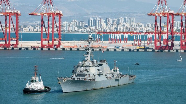 Mii de marinari și pușcași marini, nave de război americane se îndreaptă spre Israel