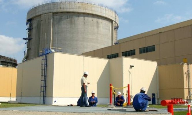 Directorul Agenţiei pentru Energie Atomică zice că Centrala Nucleară de la Cernavodă are trecut impecabil 
