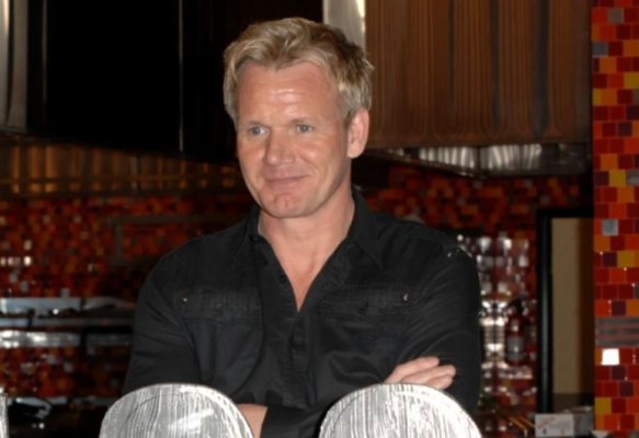 Gordon Ramsay, tată pentru a șasea oară: „3 băieți, 3 fete… Gata!”