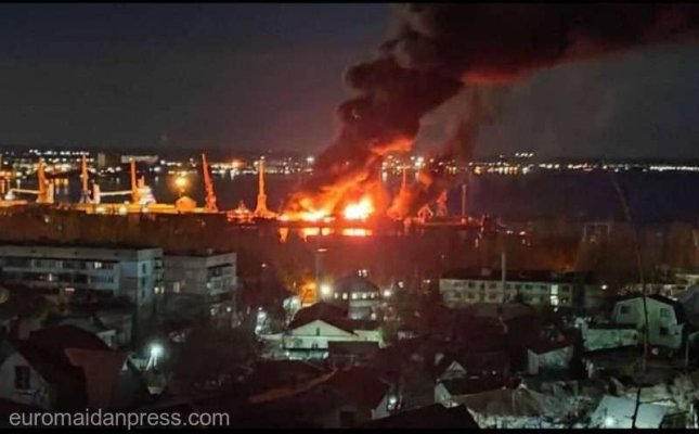 Kievul afirmă că a distrus o navă rusească în Marea Neagră