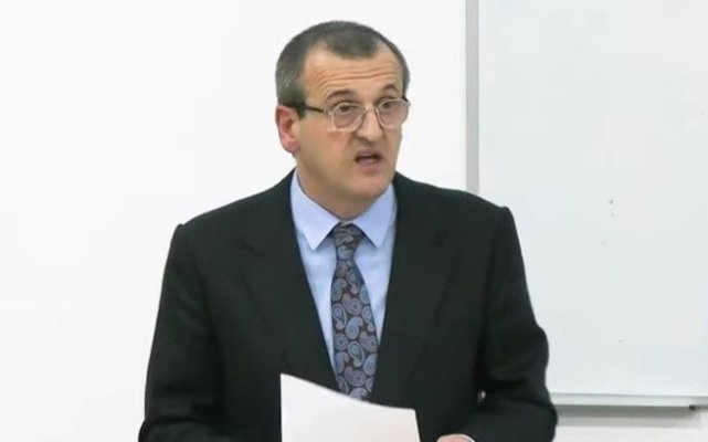 Decanul Cristian Preda a pierdut alegerile pentru funcția de rector al Universității București