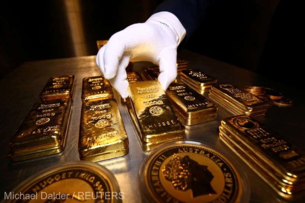 Tensiunile din Orientul Mijlociu şi aşteptările privind reducerea dobânzilor duc aurul la un nou maxim istoric