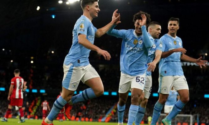 Fotbal: Manchester City a urcat pe podium în Premier League