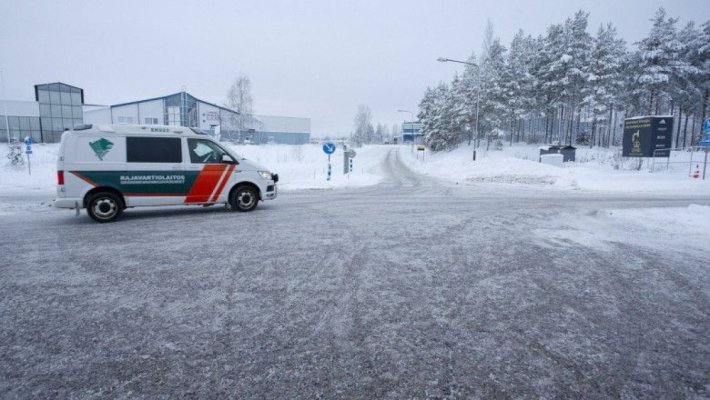 Alertă la granița Finlandei. Rusia va duce cele mai noi obuziere în zonă