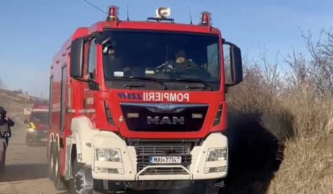 Incendiu de vegetație în Delta Neajlovului. Pompierii au intervenit aproape 12 ore
