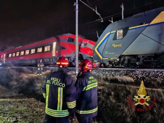  Italia: 17 răniţi uşor după ciocnirea a două trenuri. Video