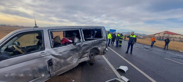 Accident grav în Buzău: 7 copii au ajuns la spital. A fost activat Planul Roşu de Intervenţie