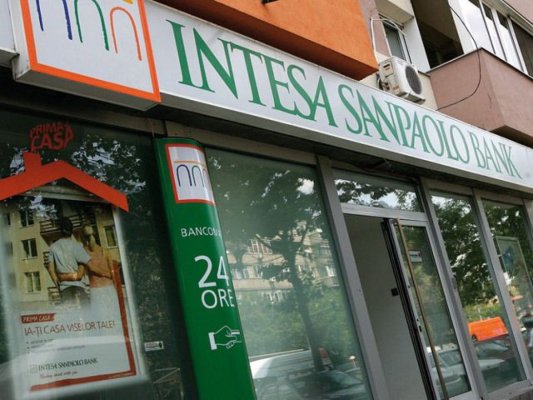 Consiliul Concurenței analizează preluarea First Bank de către Intesa Sanpaolo Bank