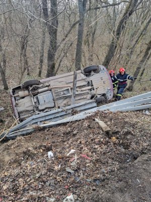 Accident rutier produs în apropiere de localitatea Babadag, județul Tulcea