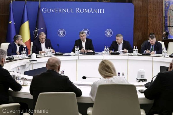 Ordonanţa privind plafonarea adaosurilor comerciale la alimentele de bază, prelungită cu 60 de zile