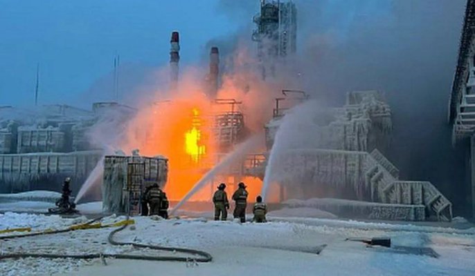 Explozie urmată de incendiu, la un terminal de gaz din Sankt Petersburg