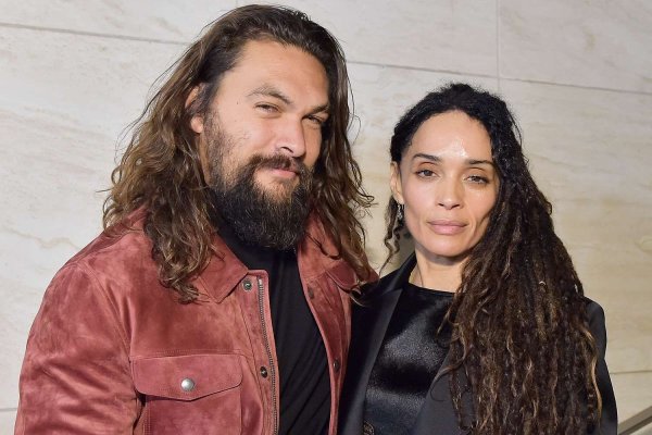  Soția lui Jason Momoa, Lisa Bonet, a intentat divorț