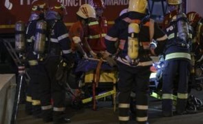 Accident mortal: Pompierii au fost primii care au intervenit
