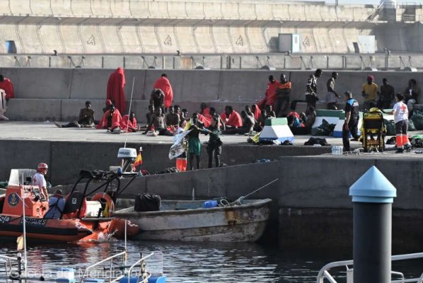 Spania: Trei migranţi găsiţi morţi la sosirea în Insulele Canare