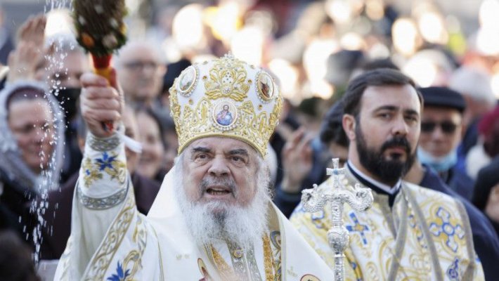 Patriarhul Daniel: Agheasma Mare - o mare binecuvântare pentru Biserică